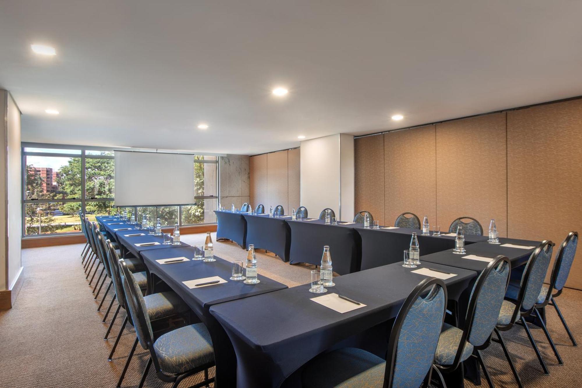 Brasil 21 Suites Affiliated by Meliá Brasilia Esterno foto